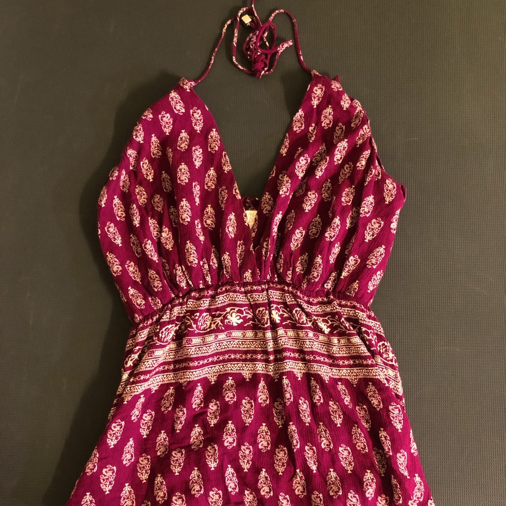 Sun&Shadow-  Tie Around Neck Top